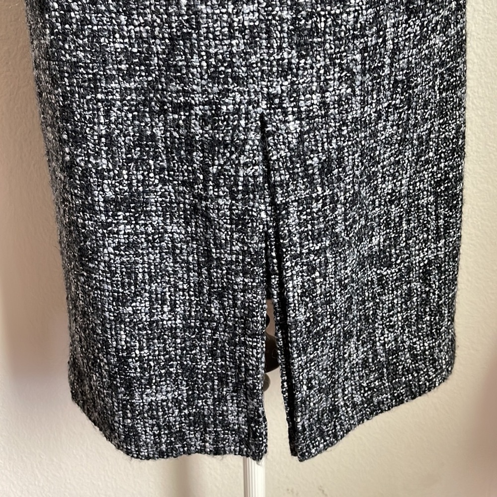 Express woven tweed strapless bow dress with front slit - Picture 4 of 8